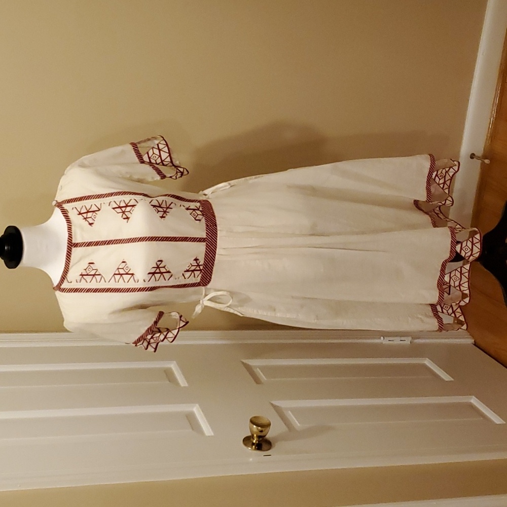 Vintage Cut-out hem Dress